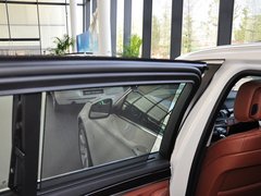 2013 530i 3.0L 领先型旅行版