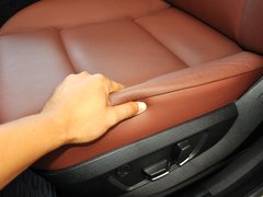 2013 530i 3.0L 领先型旅行版
