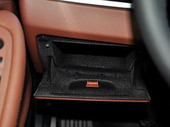 2013 530i 3.0L 领先型旅行版