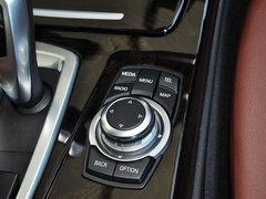 2013 530i 3.0L 领先型旅行版
