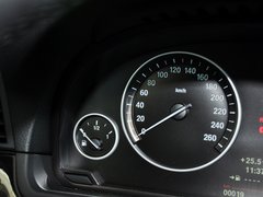 2013 530i 3.0L 领先型旅行版