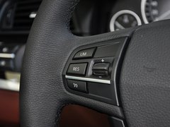 2013 530i 3.0L 领先型旅行版