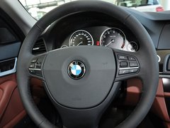 2013 530i 3.0L 领先型旅行版