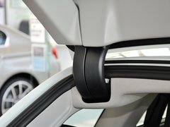 2013 530i 3.0L 领先型旅行版