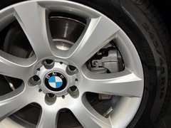 2013 530i 3.0L 领先型旅行版