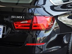 2013 530i 3.0L 领先型旅行版