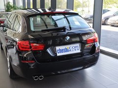 2013 530i 3.0L 领先型旅行版