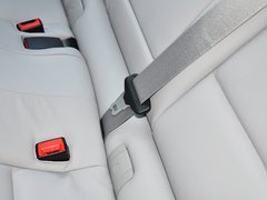 2013 530i 3.0L 领先型旅行版