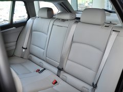 2013 530i 3.0L 领先型旅行版