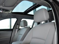 2013 530i 3.0L 领先型旅行版