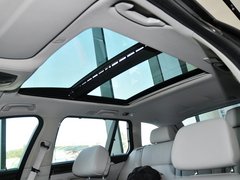 2013 530i 3.0L 领先型旅行版