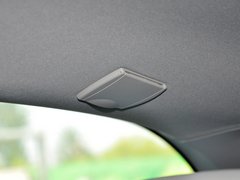 2013 530i 3.0L 领先型旅行版
