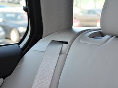 2013 530i 3.0L 领先型旅行版