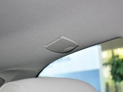 2013 530i 3.0L 领先型旅行版