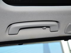 2013 530i 3.0L 领先型旅行版