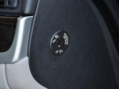 2013 530i 3.0L 领先型旅行版
