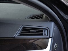 2013 530i 3.0L 领先型旅行版