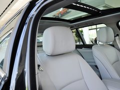 2013 530i 3.0L 领先型旅行版