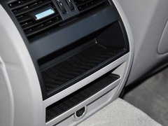2013 530i 3.0L 领先型旅行版