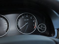 宝马5系(进口) 2013款 530i 3.0L 领先型旅行版