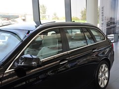 宝马5系(进口) 2013款 530i 3.0L 领先型旅行版