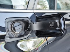 2013 530i 3.0L 领先型旅行版