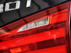 2013 530i 3.0L 领先型旅行版