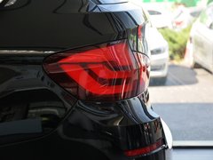 2013 530i 3.0L 领先型旅行版
