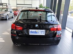 2013 530i 3.0L 领先型旅行版