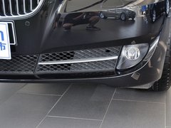 2013 530i 3.0L 领先型旅行版