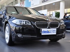 2013 530i 3.0L 领先型旅行版
