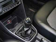 2013款 1.4L 手动 舒适版