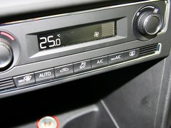 2013款 1.4L 手动 舒适版