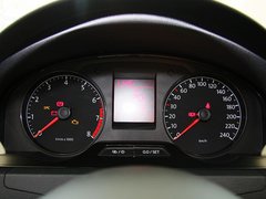 2013款 1.4L 手动 舒适版