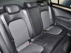 2013款 1.4L 手动 舒适版