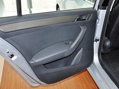 2013款 1.4L 手动 舒适版