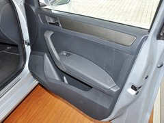 2013款 1.4L 手动 舒适版