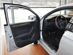 2013款 1.4L 手动 舒适版