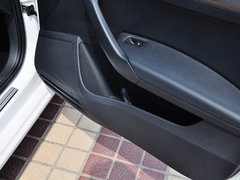 2013款 1.4L 手动 舒适版