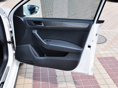 2013款 1.4L 手动 舒适版