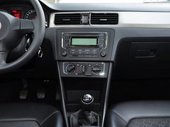 2013款 1.4L 手动 舒适版