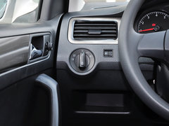 2013款 1.4L 手动 舒适版