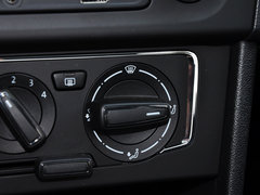 2013款 1.4L 手动 舒适版
