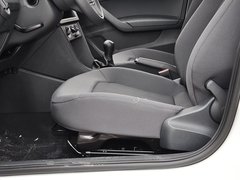 2013款 1.6L 手动 风尚版