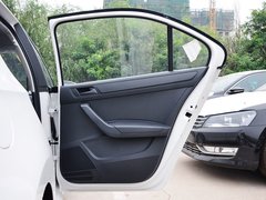 2013款 1.6L 手动 风尚版