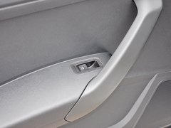 2013款 1.6L 手动 风尚版