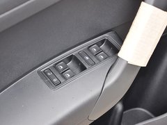 2013款 1.6L 手动 风尚版