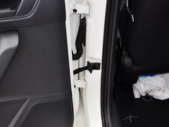 2013款 1.6L 手动 风尚版