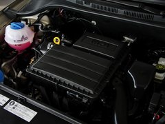 2013款 1.6L 自动 风尚版