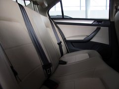 2013款 1.6L 自动 风尚版
